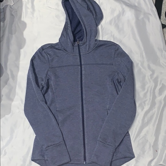 Sweatshirt - Picture 2 of 5